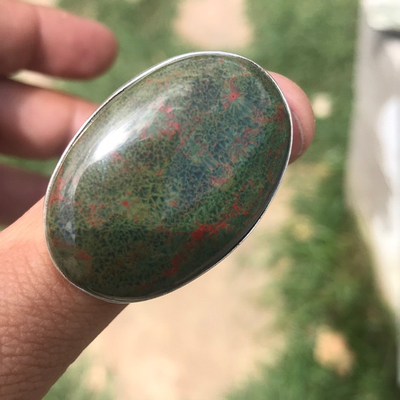 Bloodstone - Picture 7 of 7